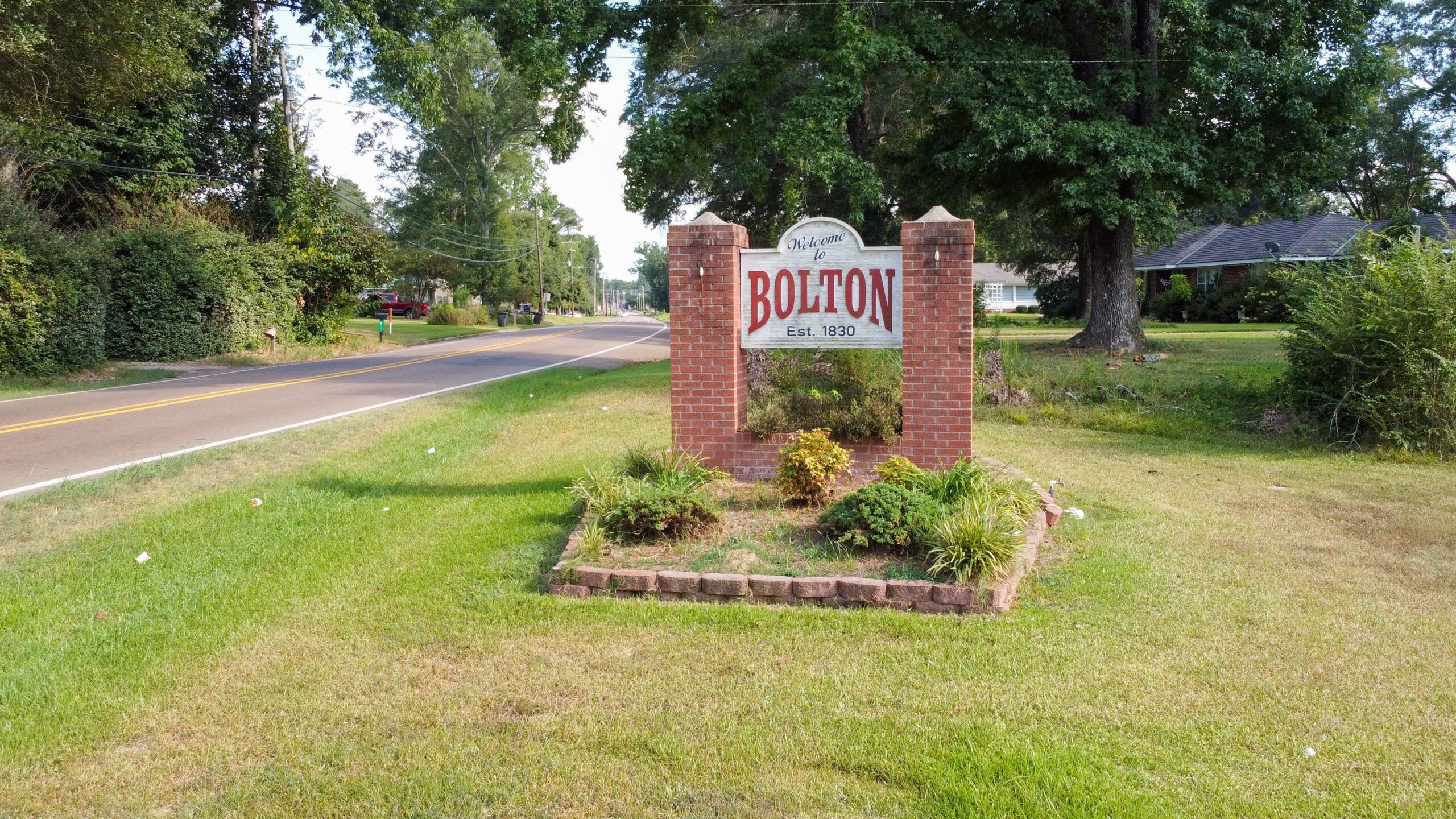 bolton-sign